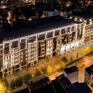 5* Otel Garlon