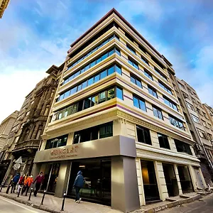 4* Otel Weingart