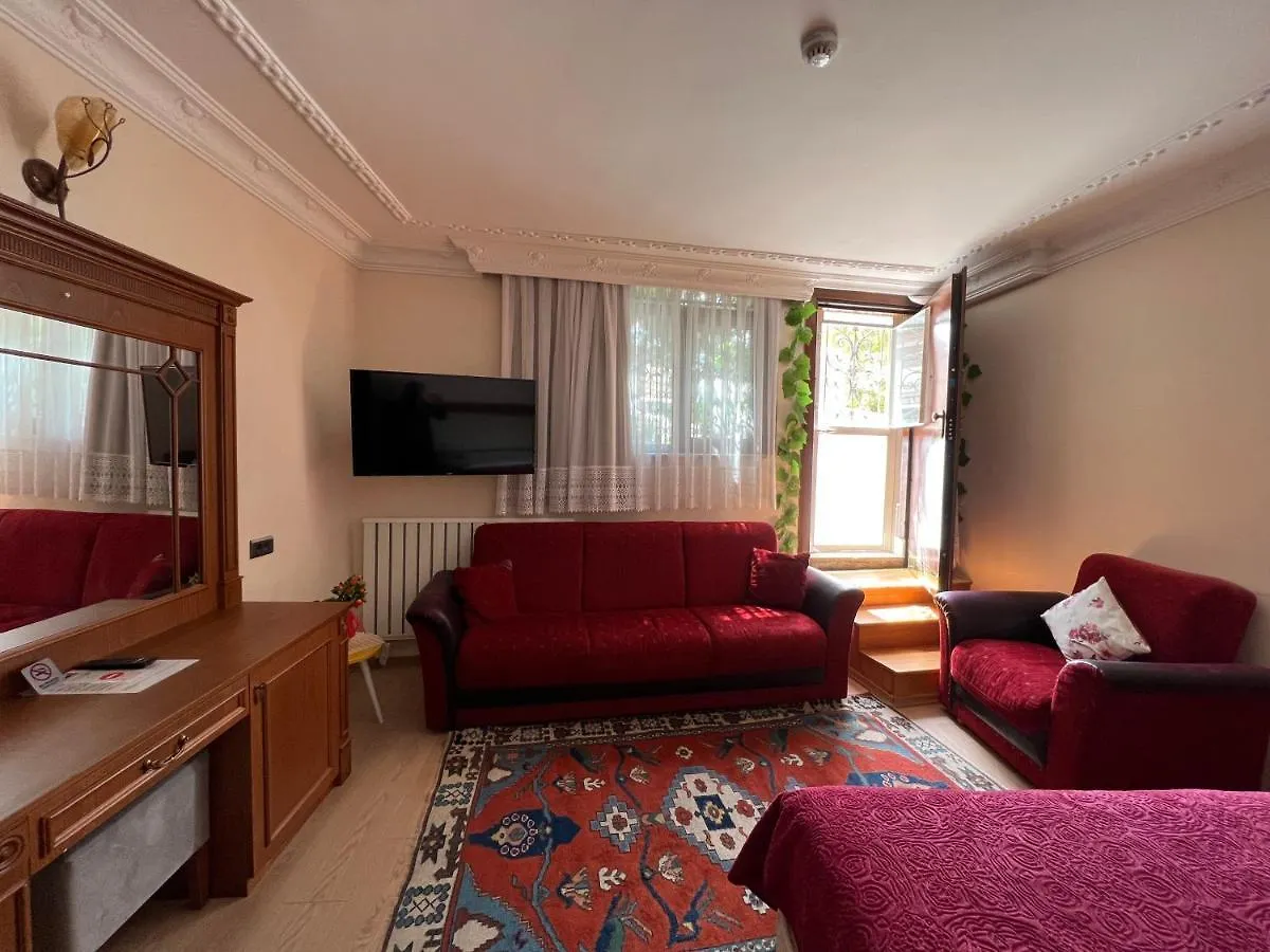 Ada Hotel イスタンブール トルコ