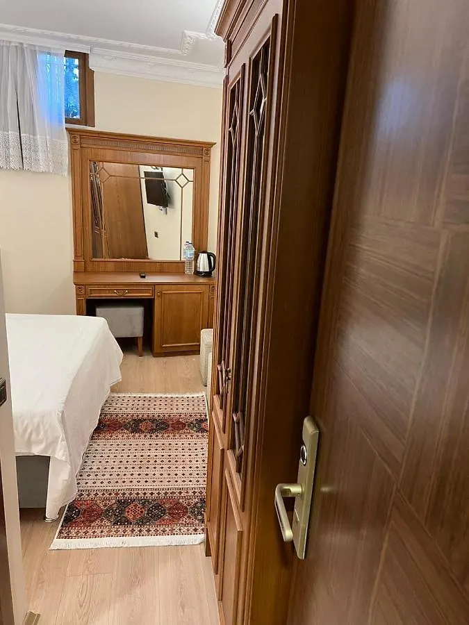 Ada Hotel Stambuł 3*,